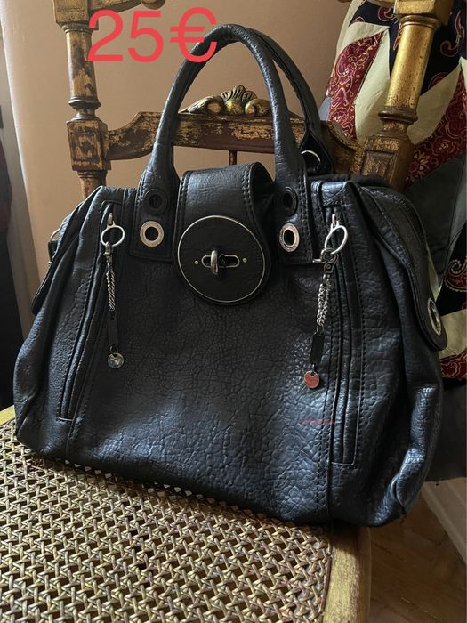 Varias malas : Desigual, semMarca e Diesel