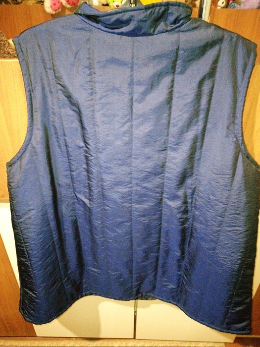 Жилетка жіноча утеплена супер батал 66 розмір