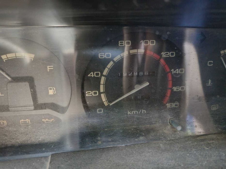 Продаю Nissan sunny универсал
