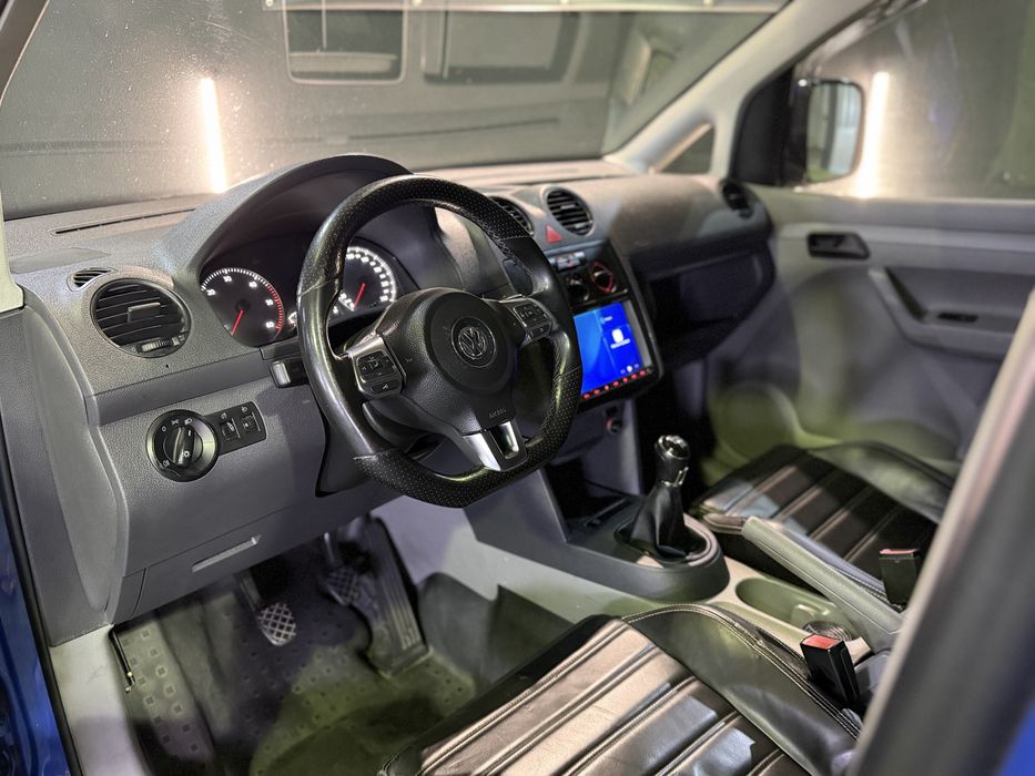 Volkswagen Caddy 1.9 TDI 130 cx.6vel