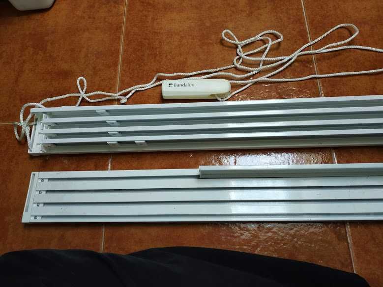 Calha para painéis japoneses