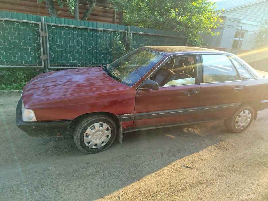 Продам Audi 100 c3