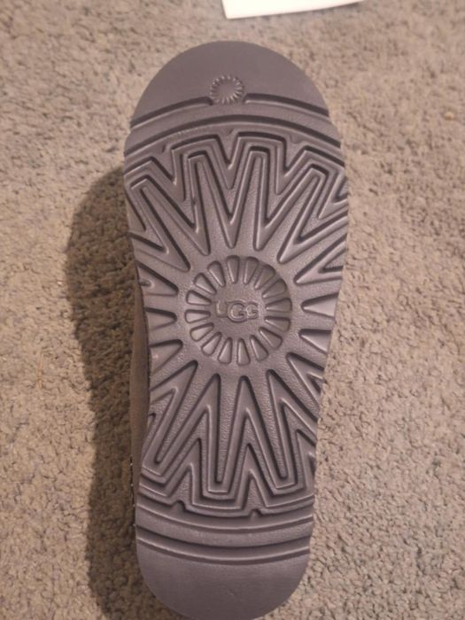 Buty UGG Tasman .
