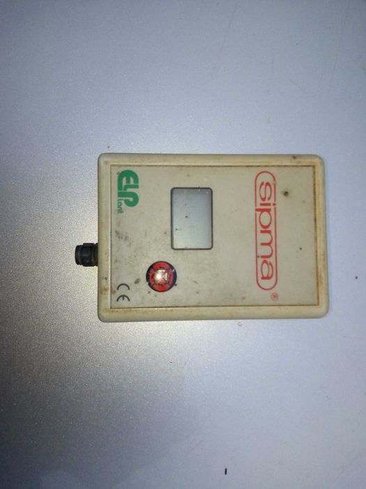 Opryskiwacz POLOWY 400 l zawieszany