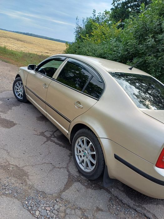 Skoda SuperB 1.8 Газ/Бензин
