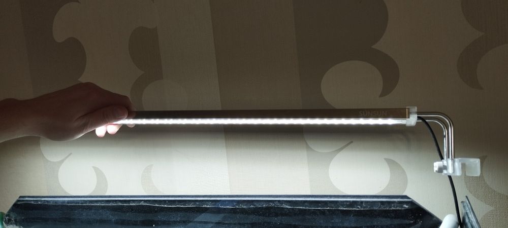 Акваріум б/у на 140 л + лампа