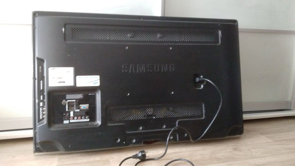 Телевизор Samsung LE40C530F1W