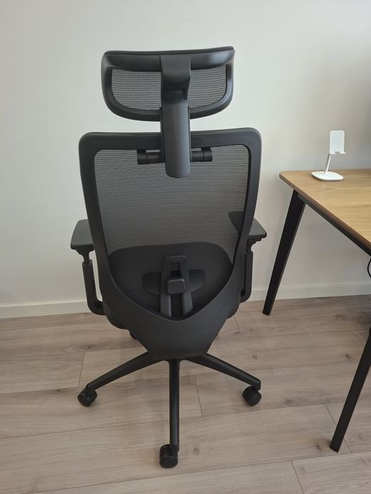 Cadeira ergonomica está como nova