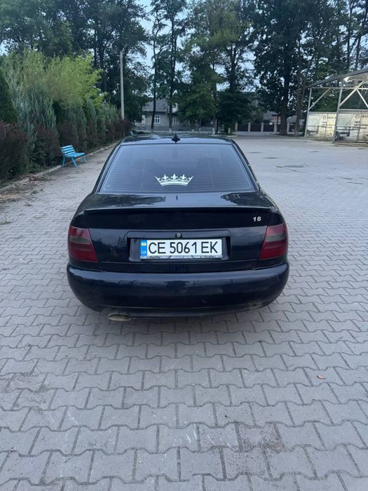 Audi   A4     B5