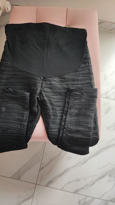 Świetne leginsy ciążowe S/M