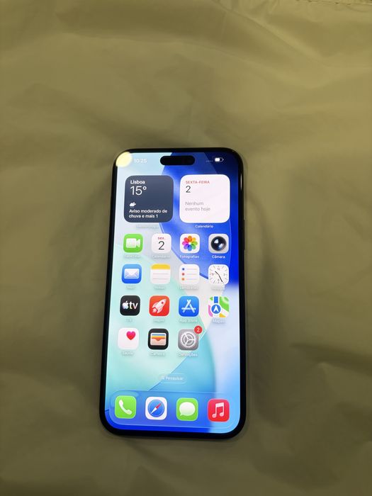 Iphone 15 plus como novo