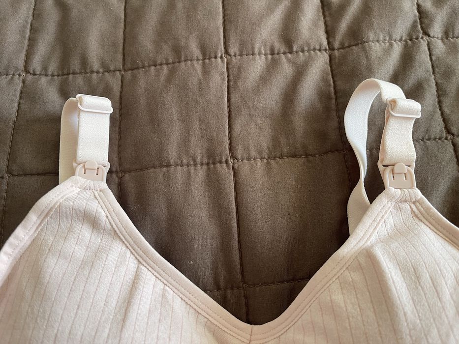 Бюстгальтер на період лактації (годування)