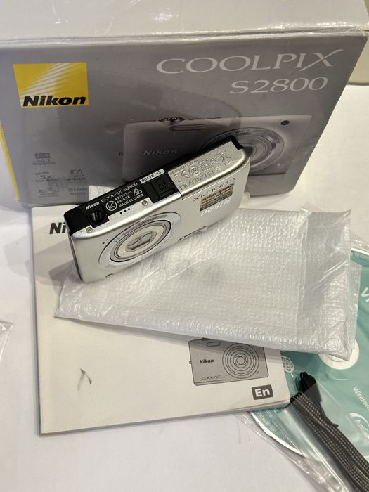 Nikon Coolpix S 2800 новий