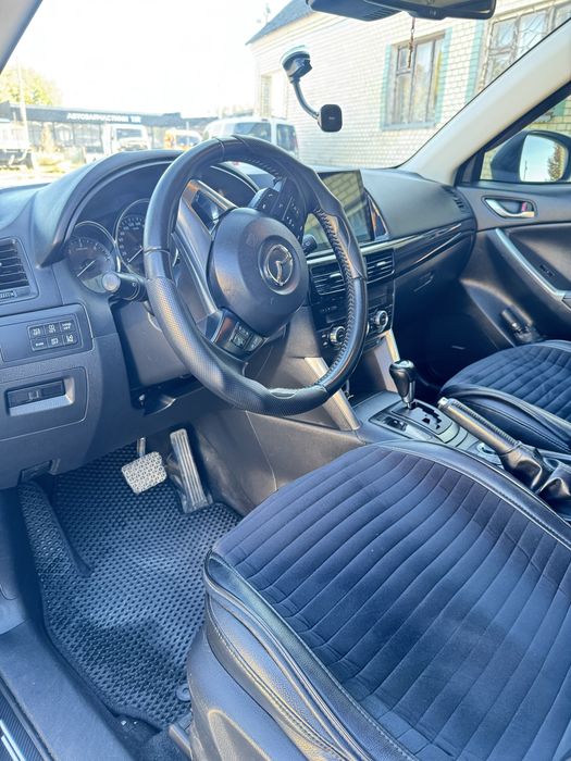 Продам автомобіль Mazda cx5 2.2 дизель