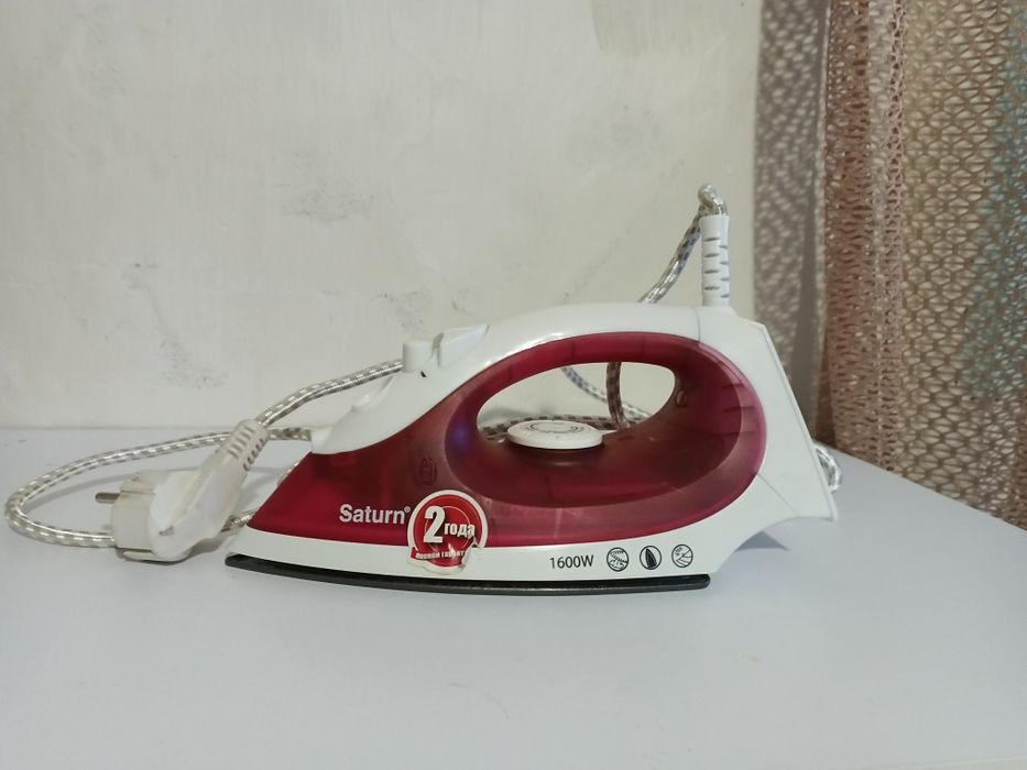 Продам праску saturn