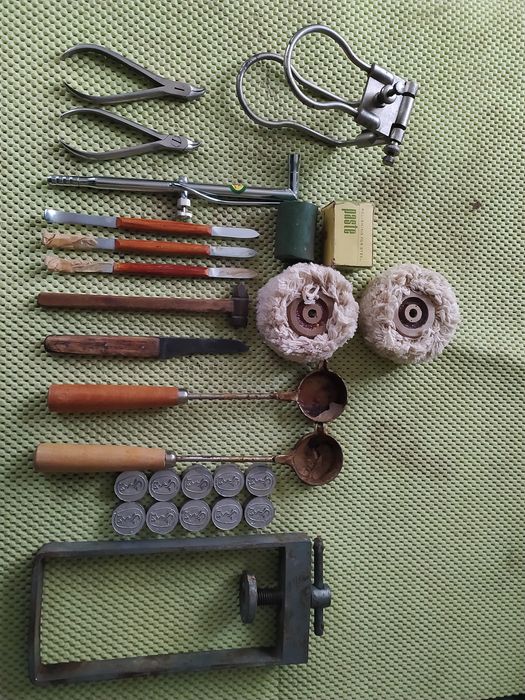 Сплав легкоплавкий, Розе, Припій срібний, Кобальт-Хром