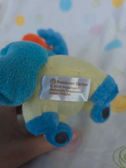 Pokémon peluche do pokémon keldeo - pokémon center