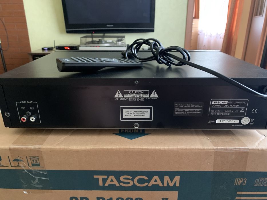 Продам Tascam CD-P1260mk2