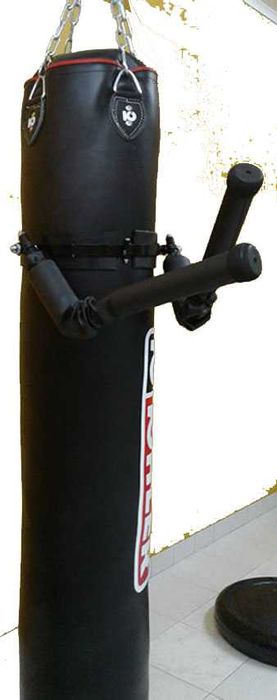 saco de boxe -braços humanos para defesa pessoal