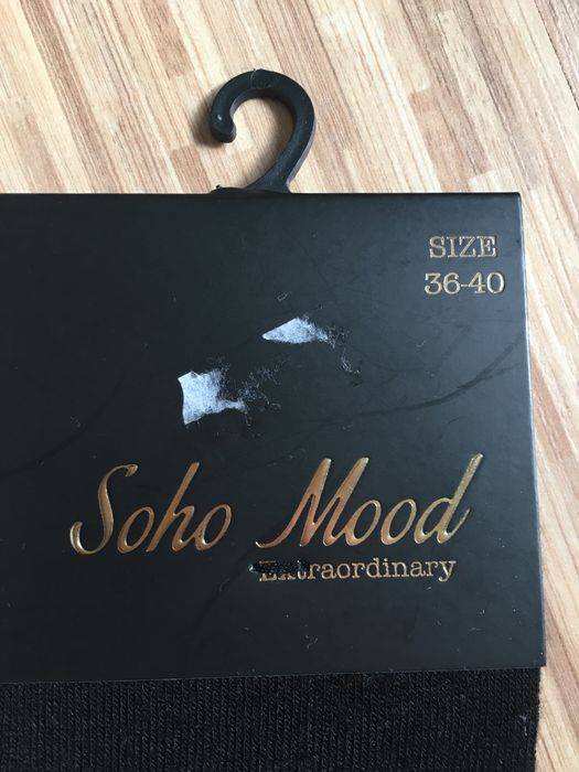 Nowe skarpety czarne z aplikacją r. 36-40