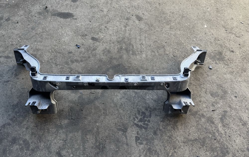 Ford mustang mach-e телевизор