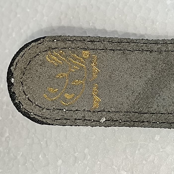 Cinto em Pele de qualidade Vintage Fivela Jesus Cristo Resina em Metal