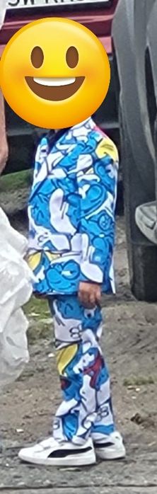 Piękny wyjątkowy garnitur smerfy 98/104