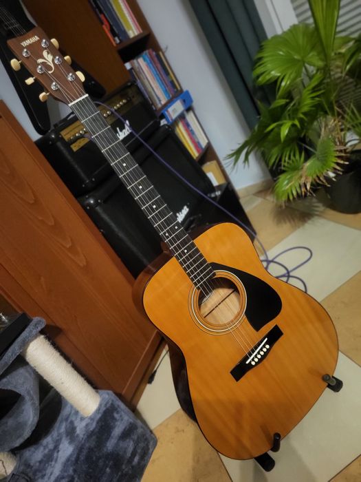 Gitara akustyczna Yamaha