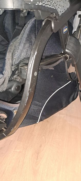 Trio Chicco Active 3–Carrinho, alcofa e ovo, Preto e cinza