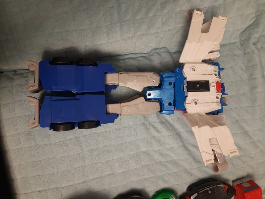 Transformersy zabawki