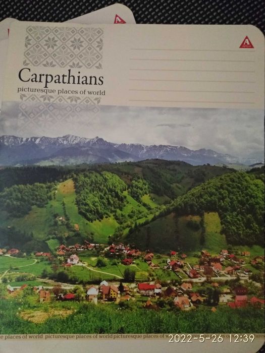 Тетради  в  клетку  и линию