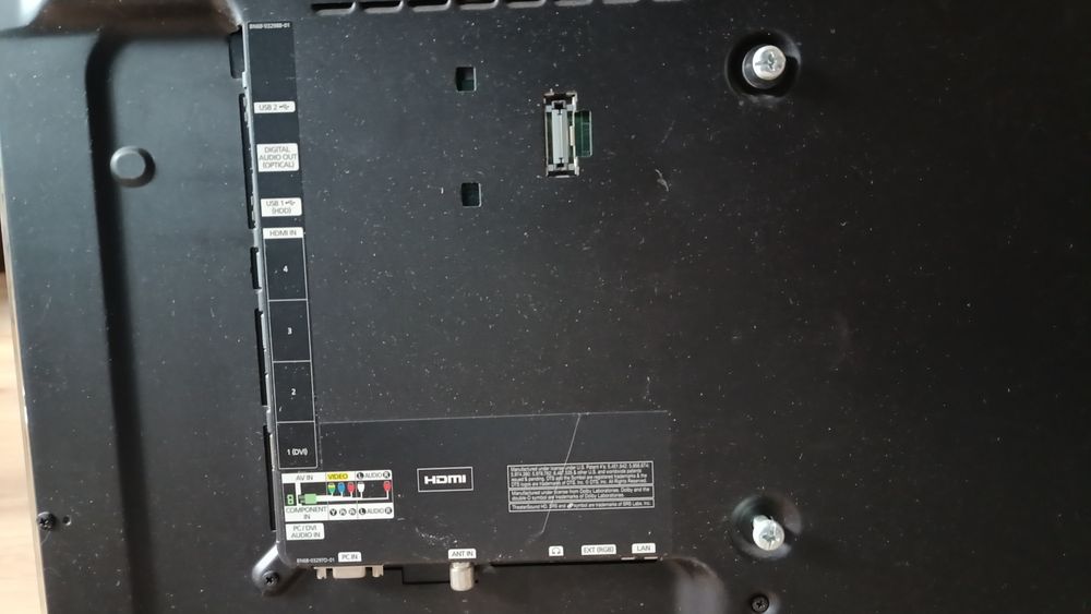 Uszkodzony Telewizor TV Samsung 37 cali UE37D5500