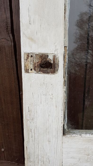 Drzwi drewniane ze starego domu