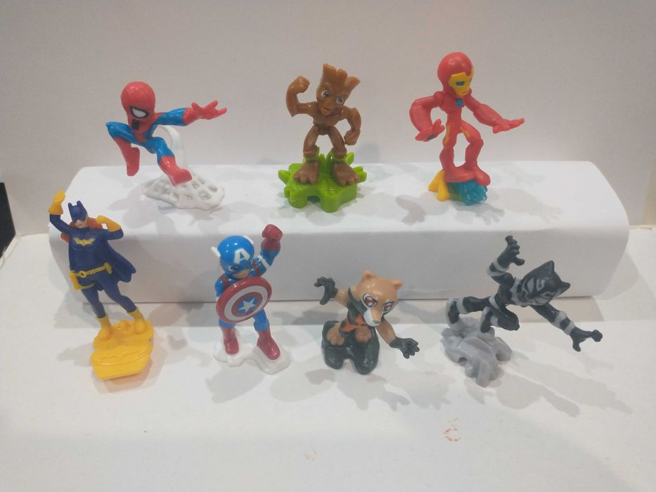 Figurki Kinder Marvel (7szt)