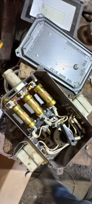 Ящик розподільчий ЯРШ3-63