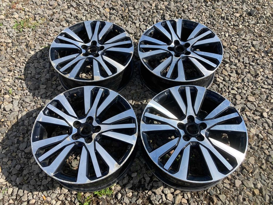 alufelgi 4szt renault 5x114,3 7j r19 et40