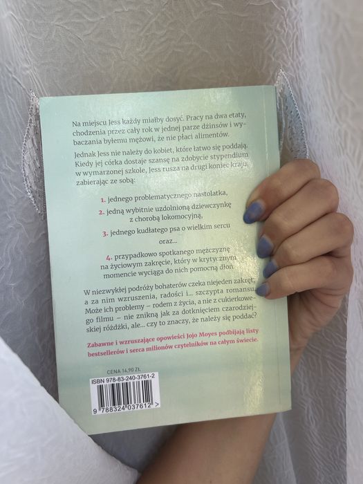 Książka Jojo Moyes „Razem będzie lepiej”
