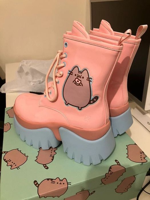 Botas Koi Footwear x Pusheen