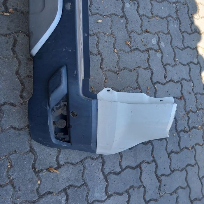 Para choques tras ford focus 3. cn15-17k835