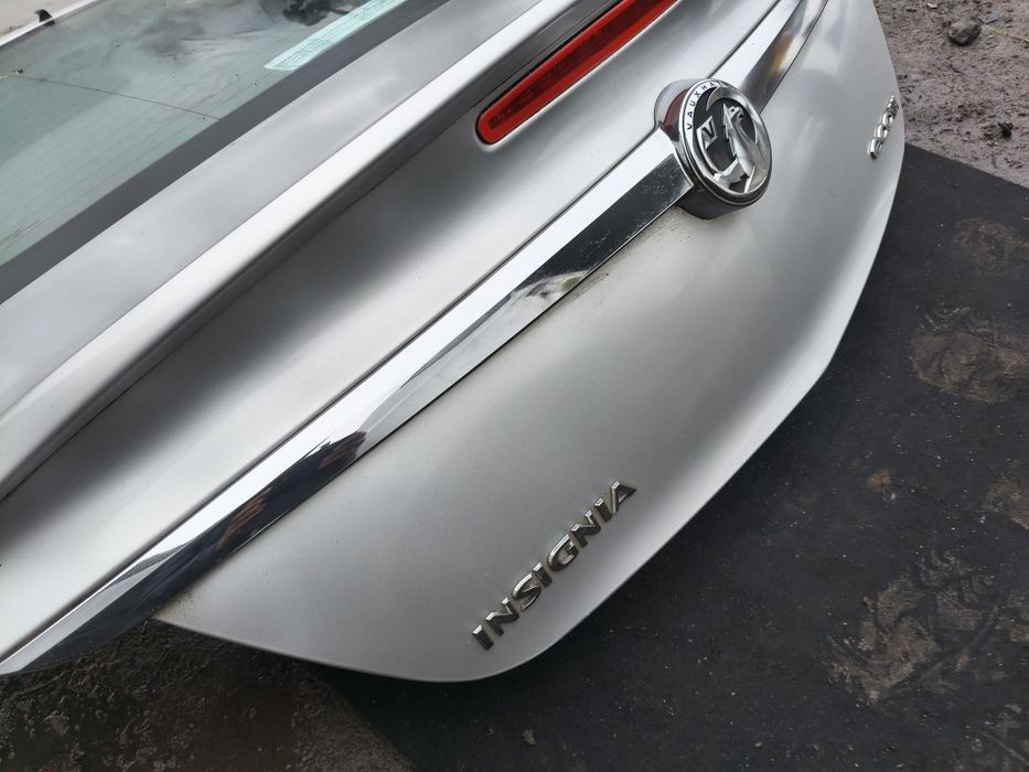 Klapa tył Opel Insignia A Hatchback Z176 Srebrna Stan bdb Wysyłka