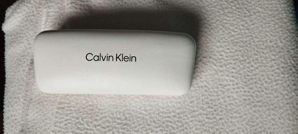Óculos de sol Calvin Klein