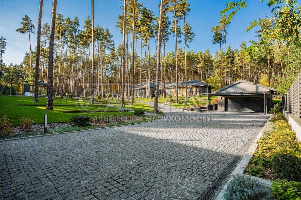 Продаж / Будинок / 440 м2 / Гнідин / вул. Успішна, 7
