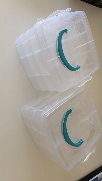 Two plastic boxes for storing small items488156887705210880