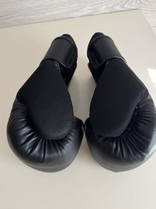 Боксерські рукавиці Hayabusa E1 Boxing Gloves 14 унцій чорний