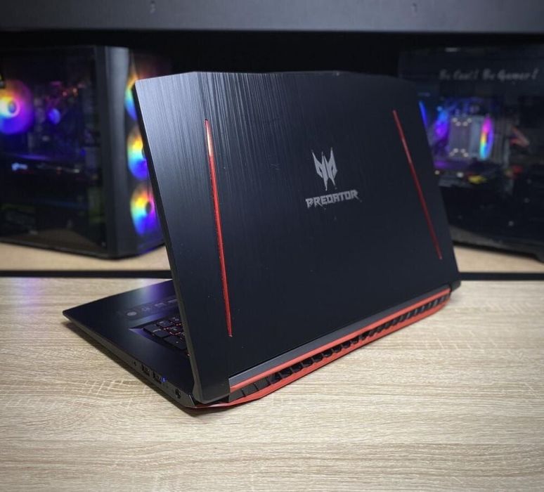 Игровой ноутбук Acer Predator+ девайси к нему