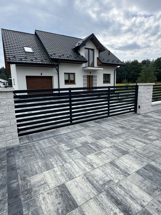 Balustrady bramy furtki przesla montaz ogrodzen panelowych