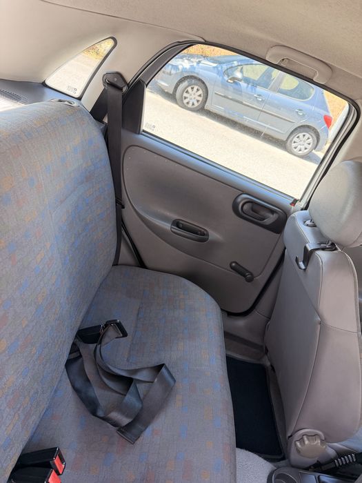 Opel Corsa 1.0 | 5 Portas | 174.567 km | Económico  Preço  negociável.
