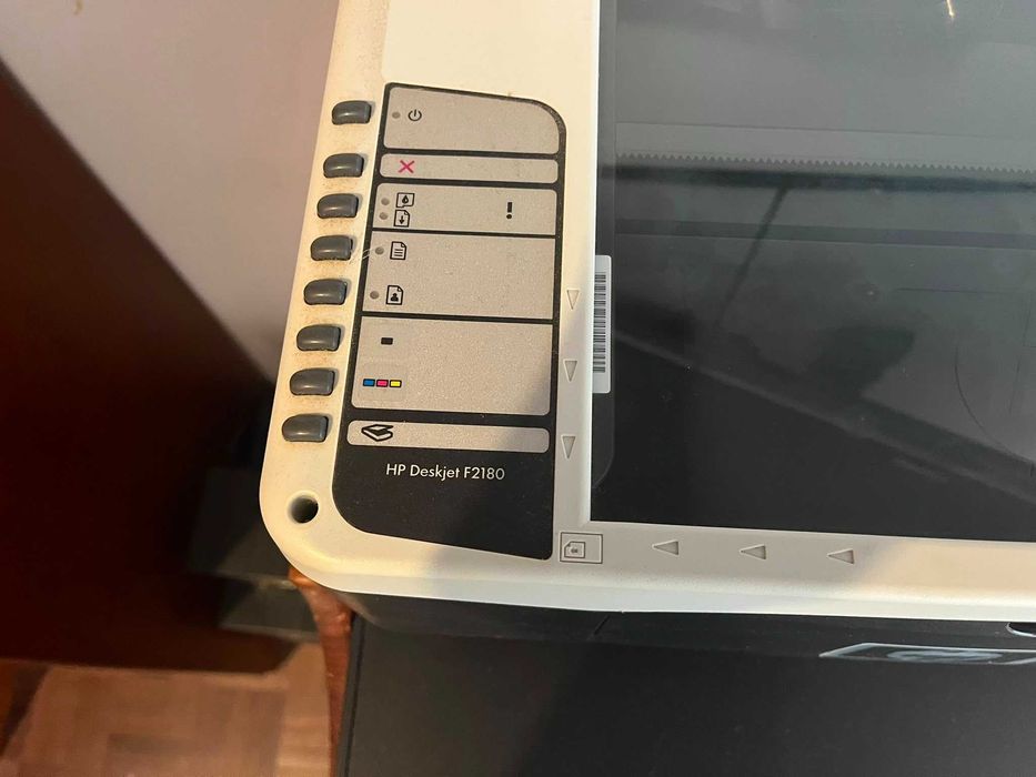 Impressora HP Deskjet F2180 Multifunções