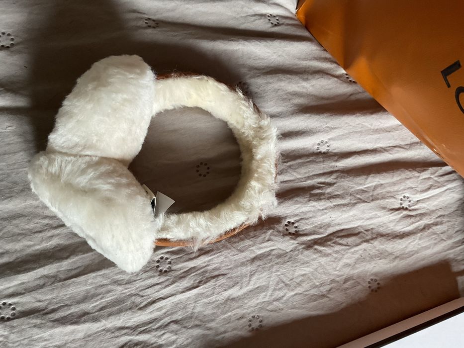 Nauszniki UGG nowe