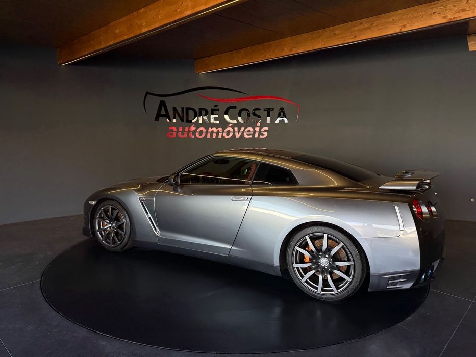 Nissan GT-R 3.8 V6 Black Edition